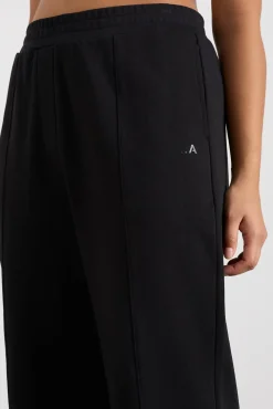 Wide Leg Trackpants 506