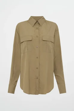 Windbreaker Logo Shirt 427